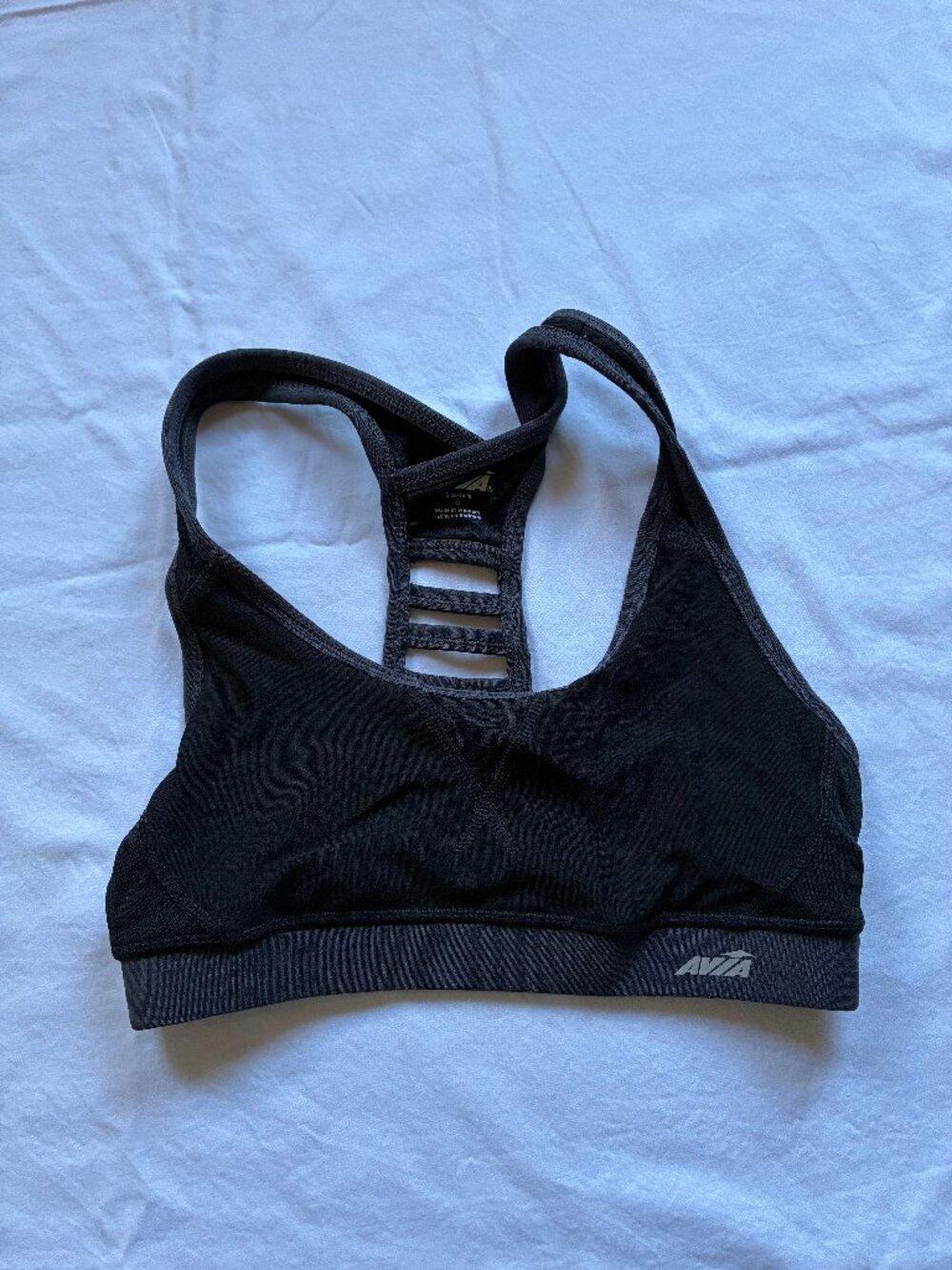 Avia Black Strappy Strappback Padded Sports Bra Size Small
